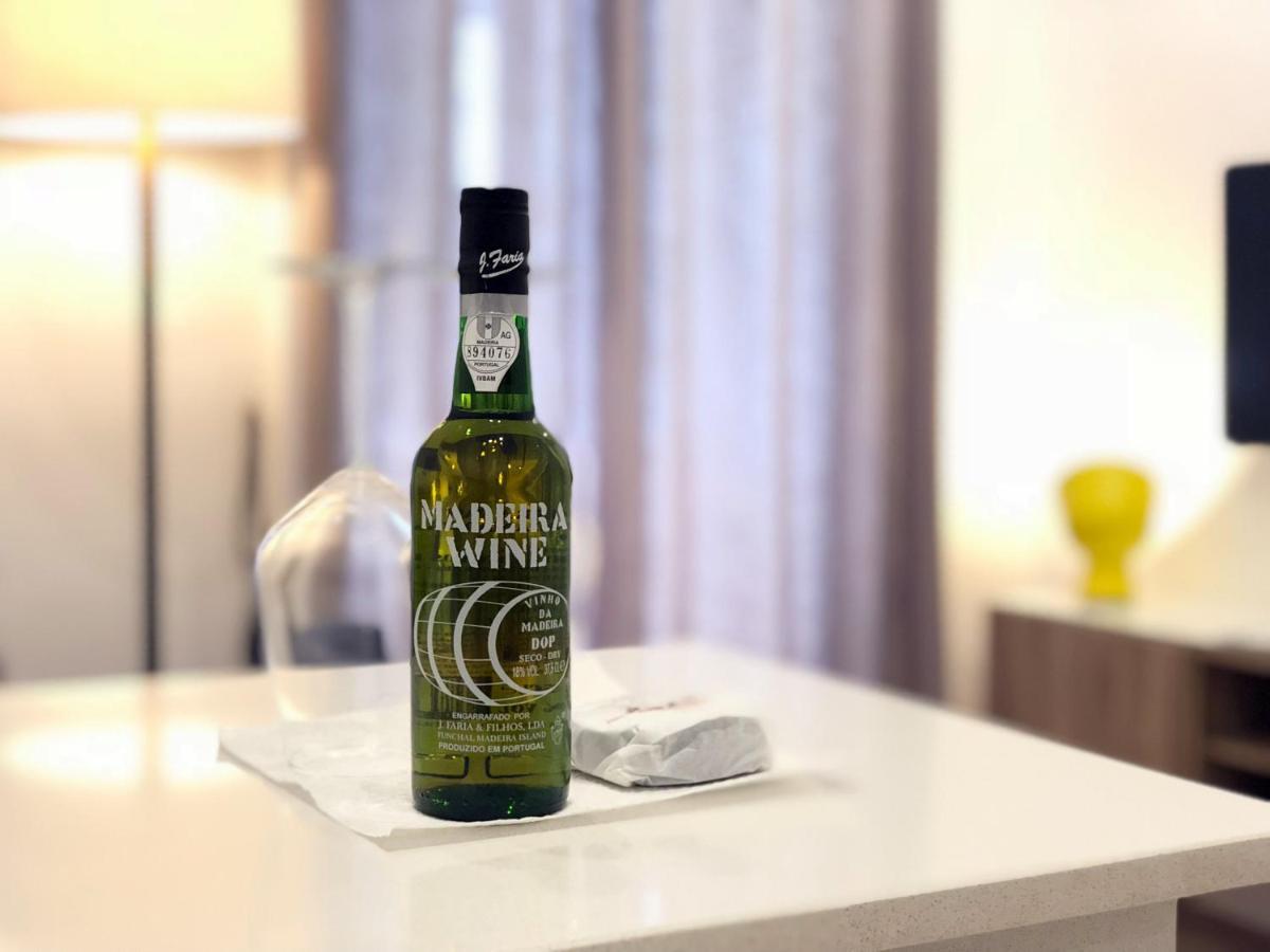 Cayres Suites Surdo Funchal  Eksteriør bilde